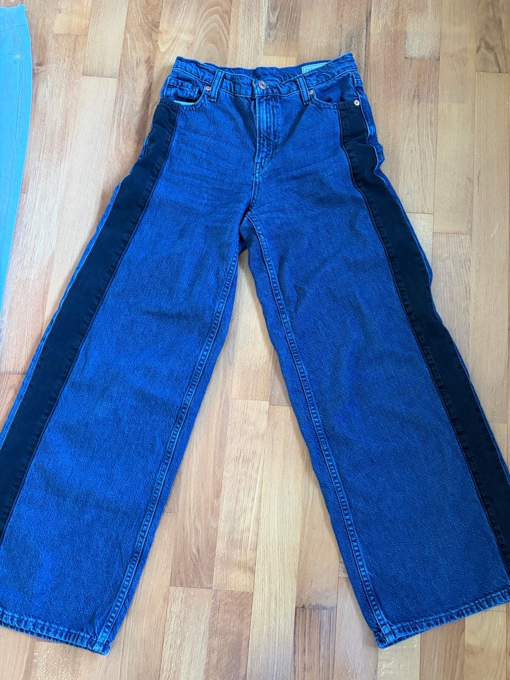GAP Two-Tone Blue and Black Wide-Leg Jeans